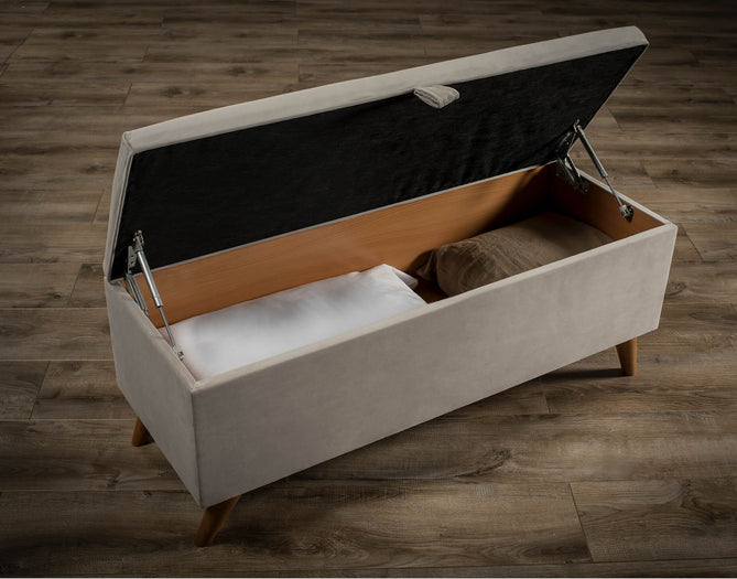 Aloft Blanket Box