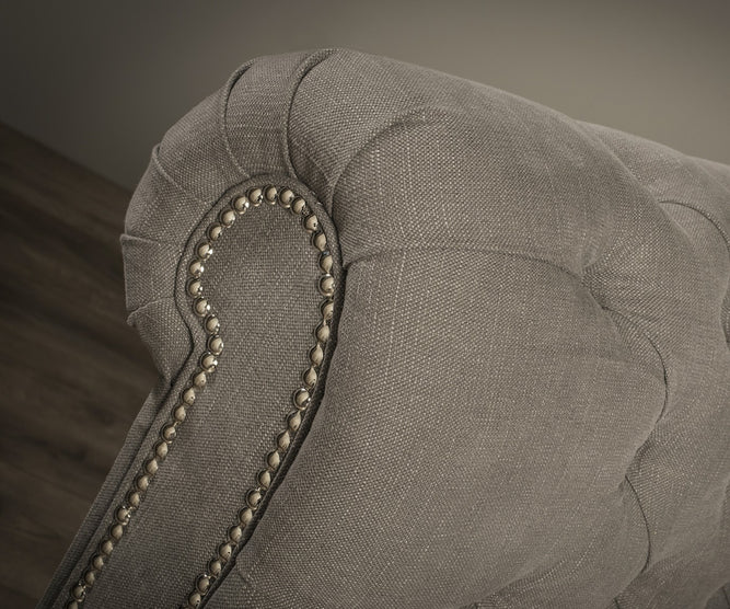 Stanhope Studded Chesterfield Bed | Sleigh Chesterfield Beds | SUENO