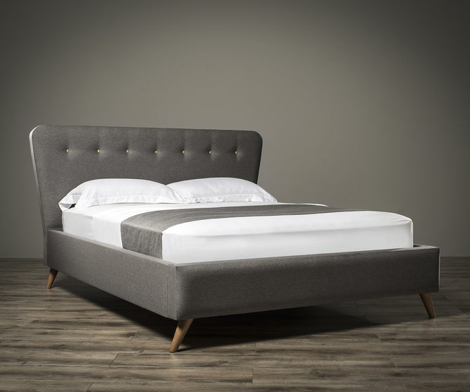 Retro Buttoned Bed